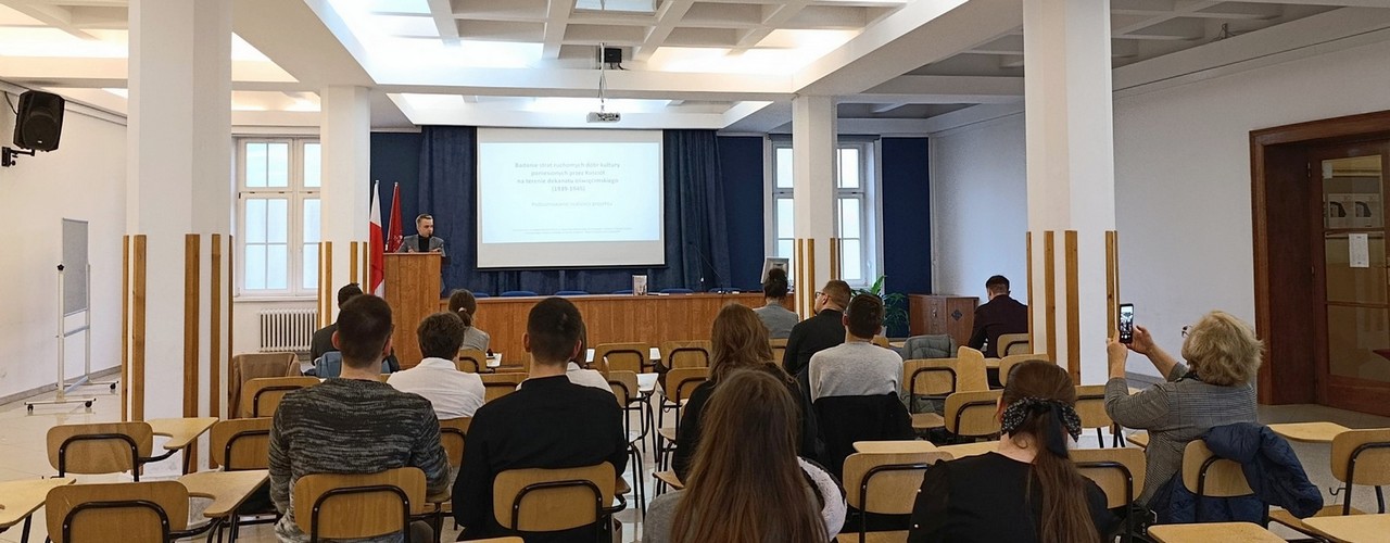 sympozjum_sacrum_w_czasach_zaglady_30_x_2025-1280.jpg