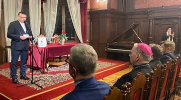 Jubileusz 75. urodzin bp. Jana Kopca, doktora honoris causa UPJPII z udziałem przedstawicieli UPJPII 14 XII 2022