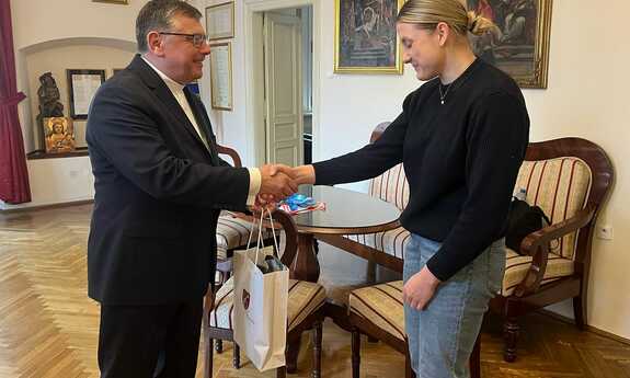 Rektor UPJPII ks. prof. Robert Tyrała, Klaudia Chobot